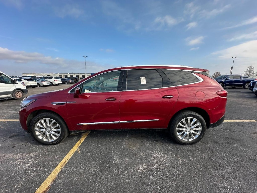 Buick Enclave Vehicle Full-screen Gallery Image 8