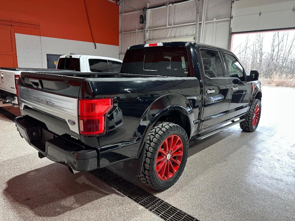 Ford F-150 Vehicle Full-screen Gallery Image 3