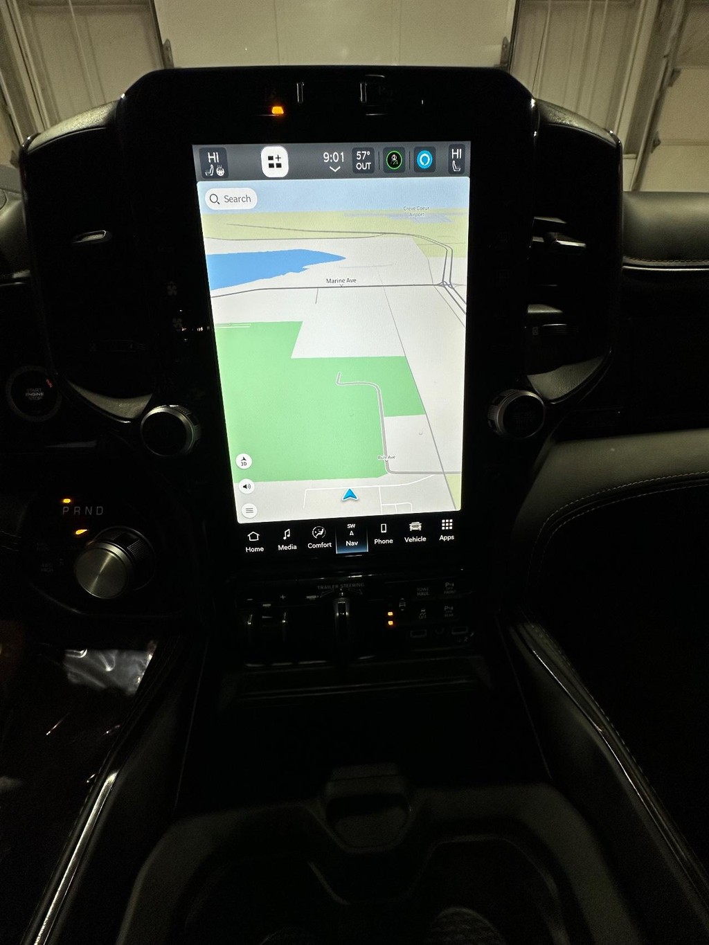 Ram 1500 Vehicle Full-screen Gallery Image 27