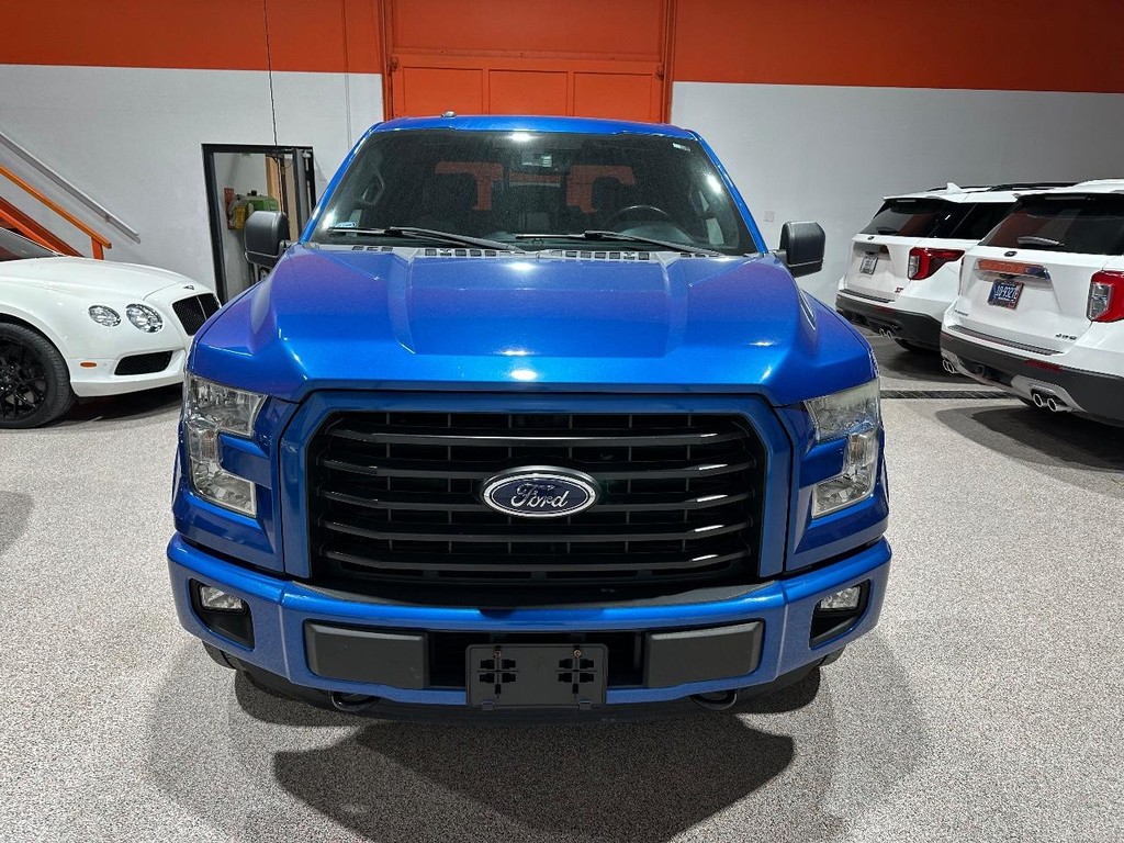 Ford F-150 Vehicle Full-screen Gallery Image 10