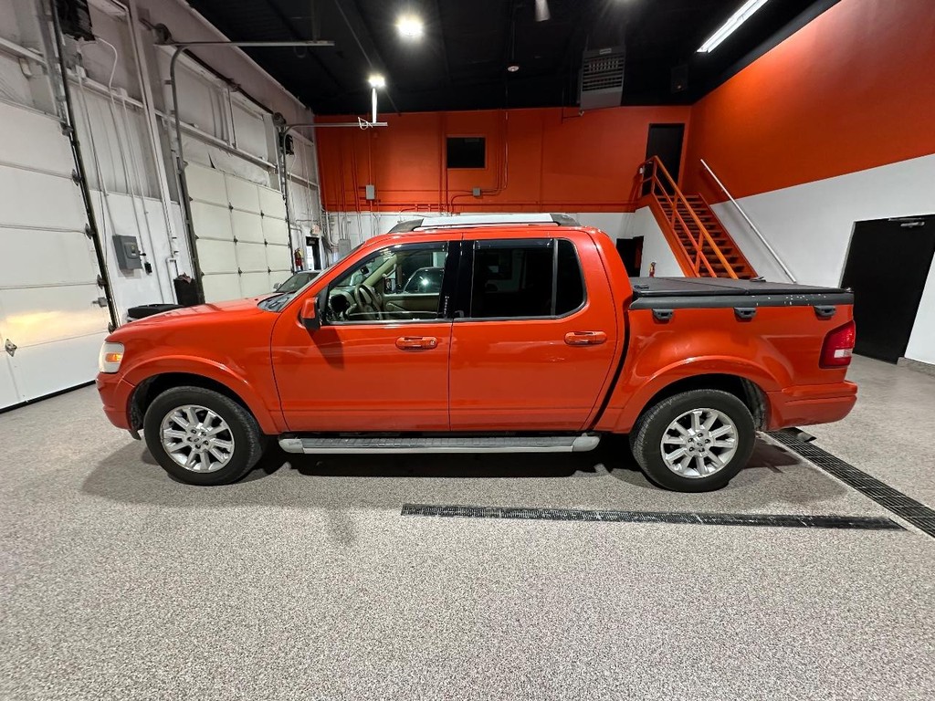 Ford Explorer Sport Trac Vehicle Full-screen Gallery Image 6