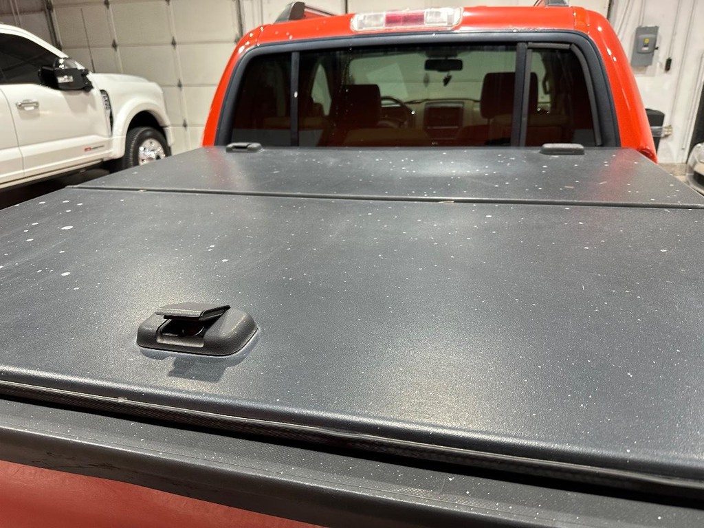 Ford Explorer Sport Trac Vehicle Full-screen Gallery Image 13