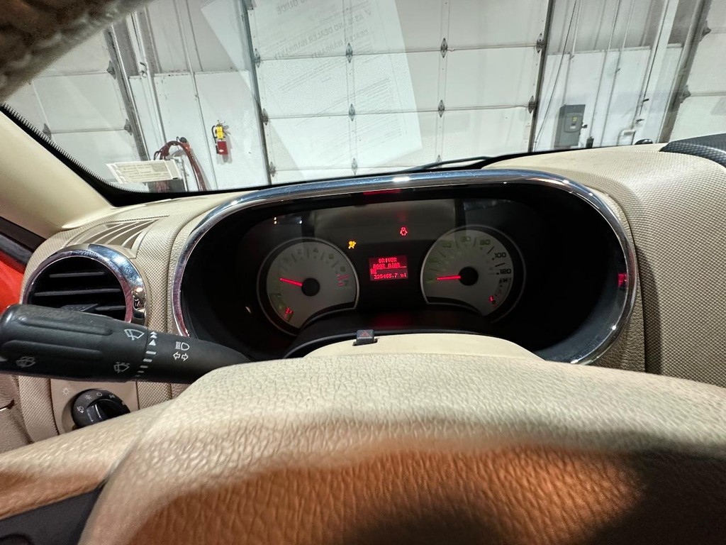 Ford Explorer Sport Trac Vehicle Full-screen Gallery Image 21