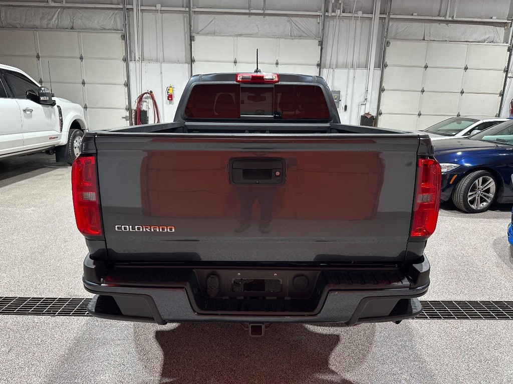 Chevrolet Colorado Vehicle Full-screen Gallery Image 06