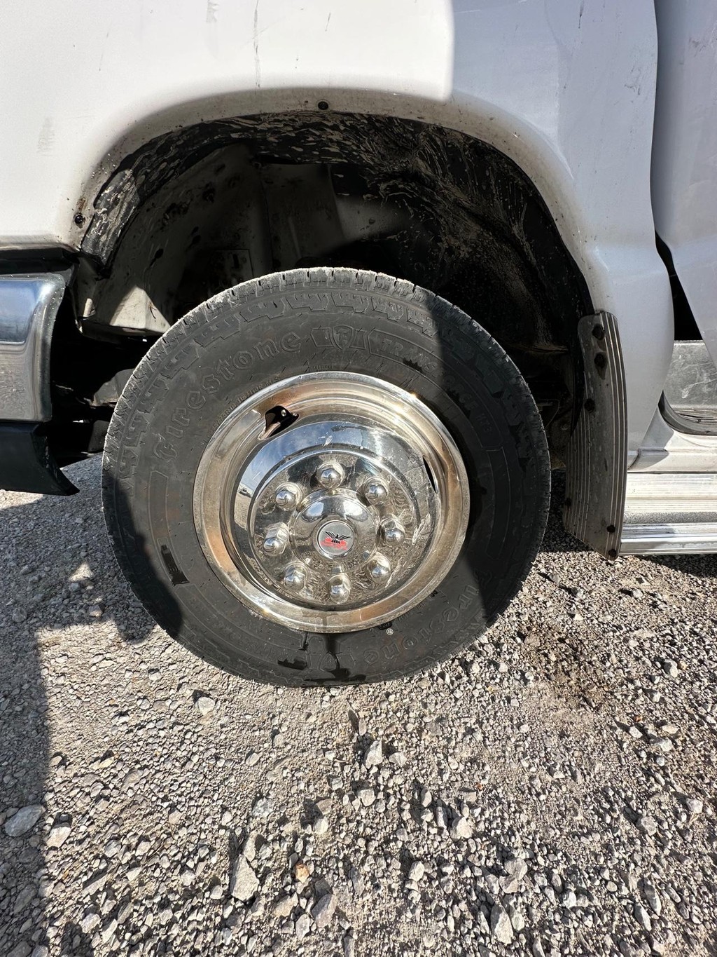 Ford Econoline Commercial Cutaway Vehicle Full-screen Gallery Image 27