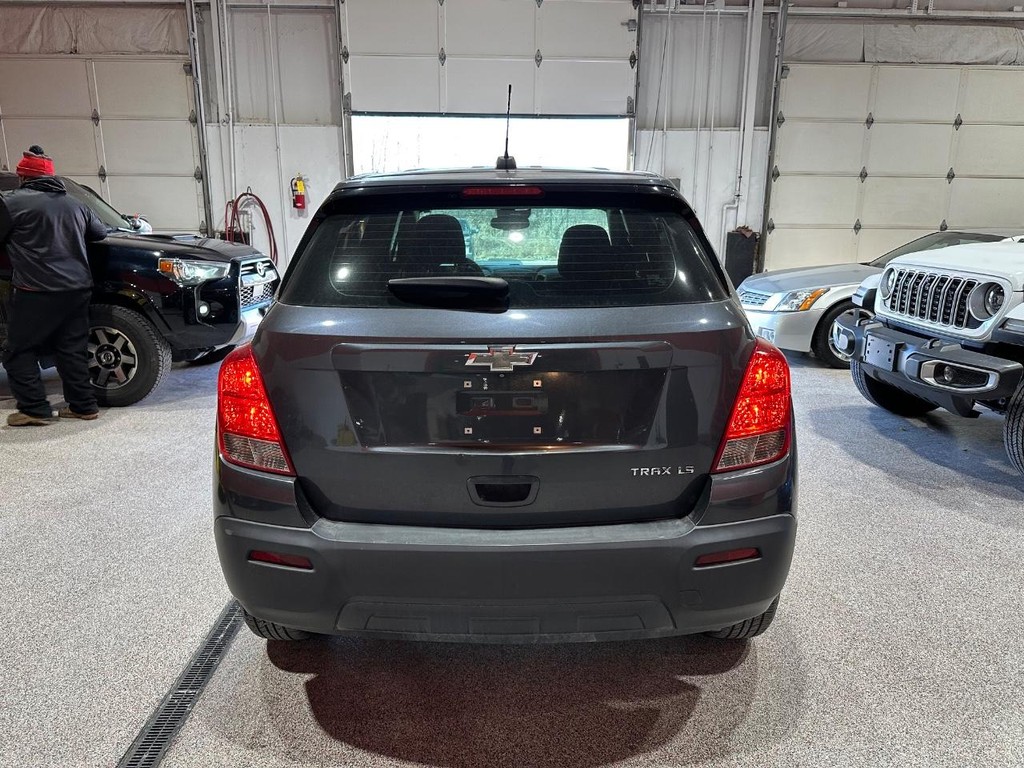 Chevrolet Trax Vehicle Full-screen Gallery Image 4