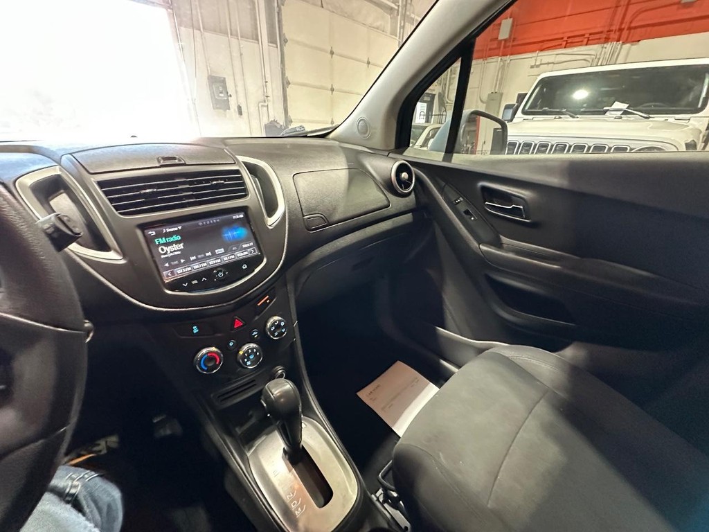 Chevrolet Trax Vehicle Full-screen Gallery Image 20