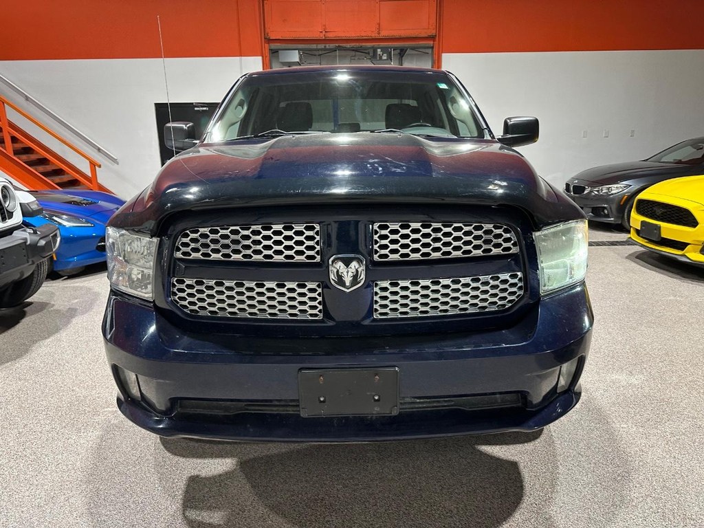 Ram 1500 Vehicle Full-screen Gallery Image 6