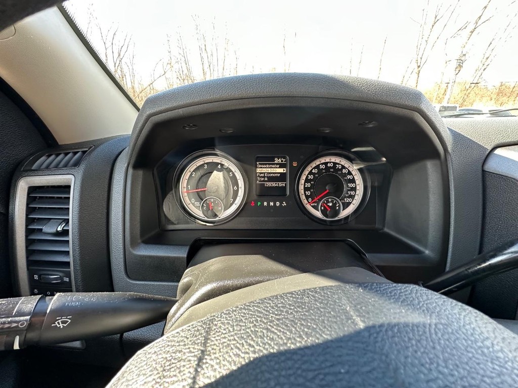 Ram 1500 Vehicle Full-screen Gallery Image 19