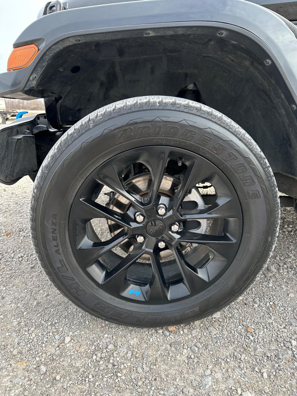 Jeep Wrangler 4xe Vehicle Full-screen Gallery Image 9