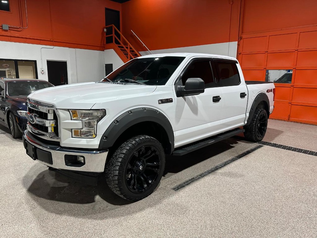 Ford F-150 Vehicle Full-screen Gallery Image 9
