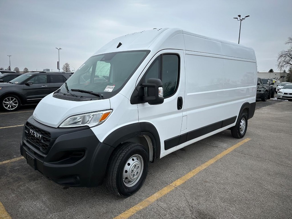 Ram ProMaster Cargo Van Vehicle Full-screen Gallery Image 7