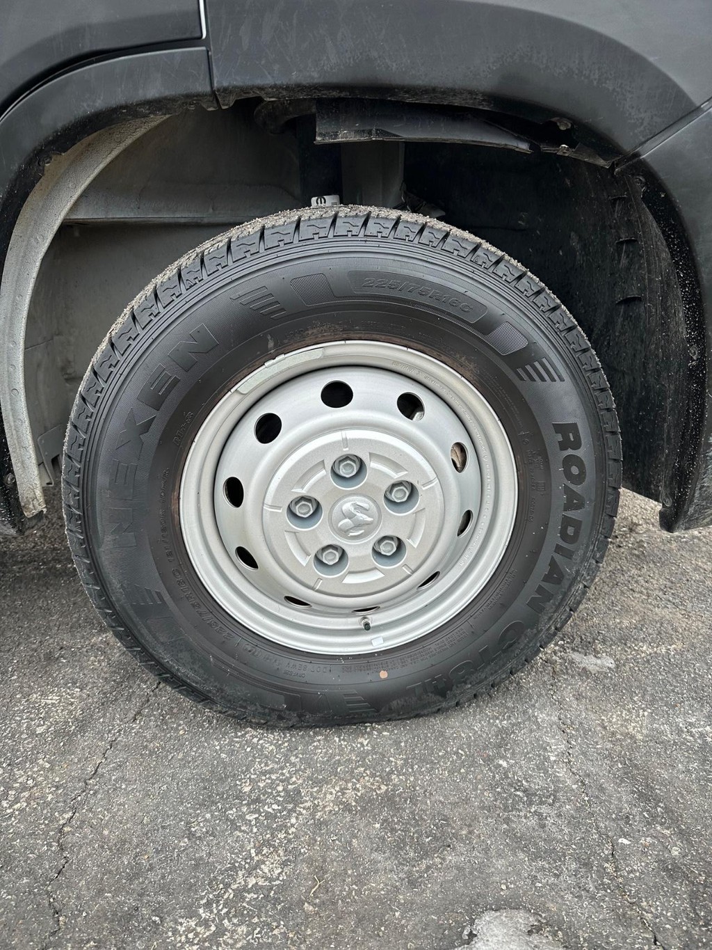 Ram ProMaster Cargo Van Vehicle Full-screen Gallery Image 16