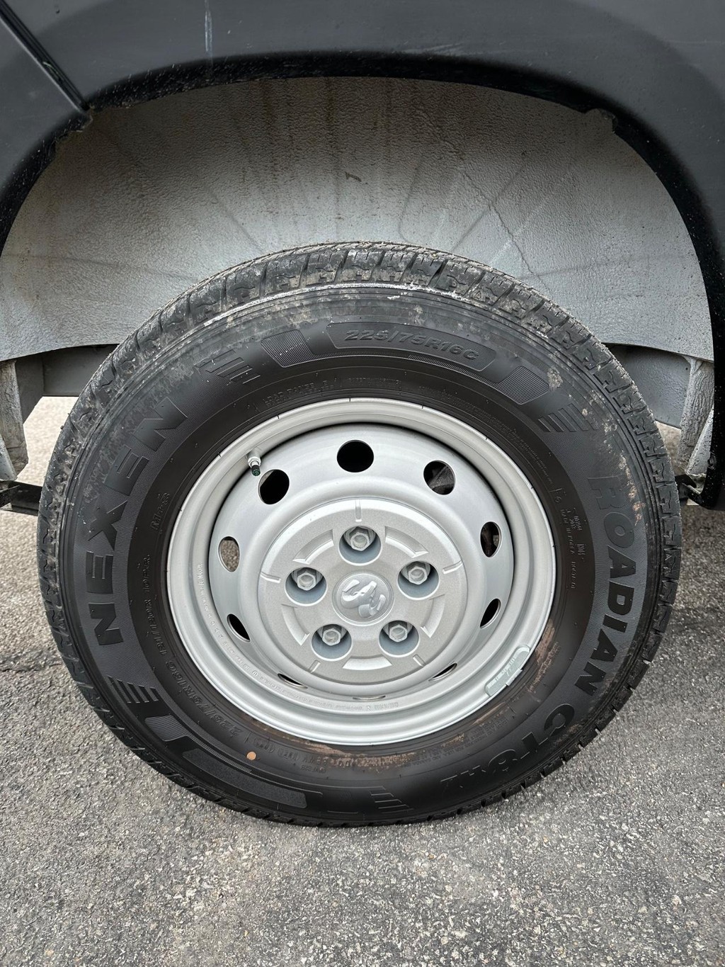 Ram ProMaster Cargo Van Vehicle Full-screen Gallery Image 17