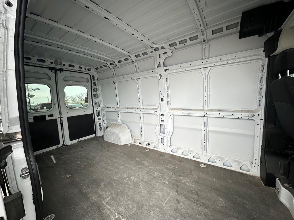 Ram ProMaster Cargo Van Vehicle Full-screen Gallery Image 20