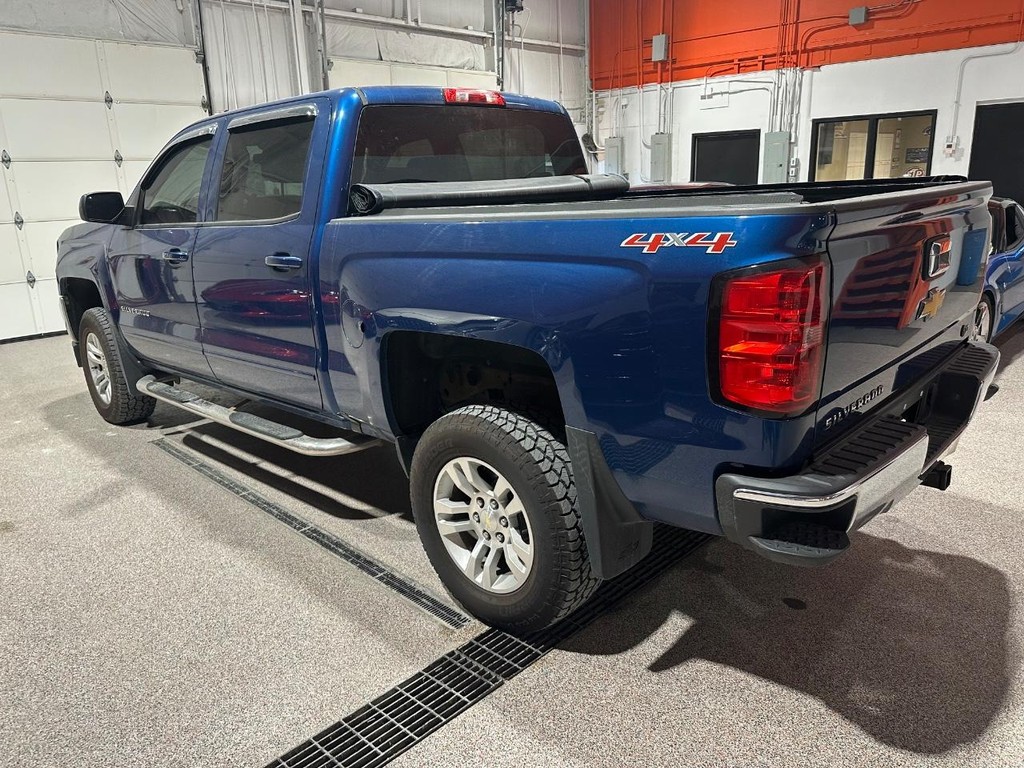 Chevrolet Silverado 1500 Vehicle Full-screen Gallery Image 07