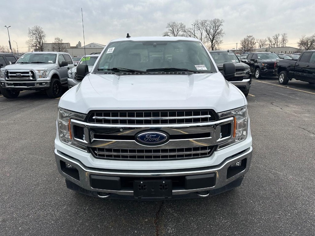 Ford F-150 Vehicle Full-screen Gallery Image 8