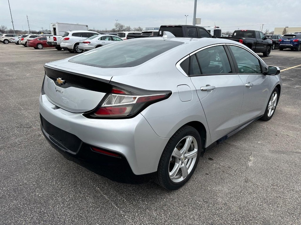 Chevrolet Volt Vehicle Full-screen Gallery Image 5