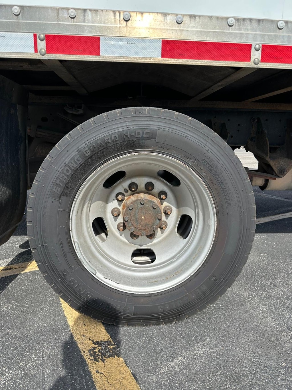 Ram 5500HD Vehicle Full-screen Gallery Image 12