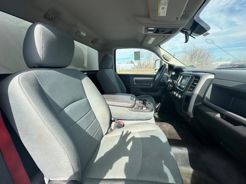 Ram 5500HD Vehicle Full-screen Gallery Image 17