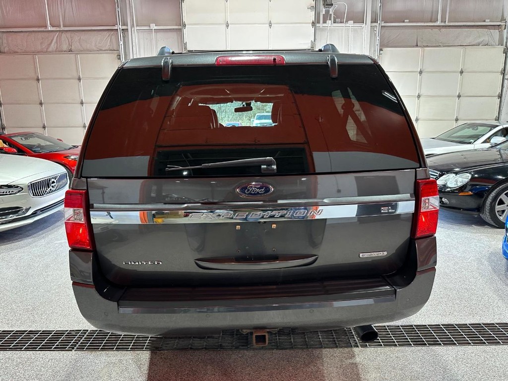 Ford Expedition EL Vehicle Full-screen Gallery Image 7