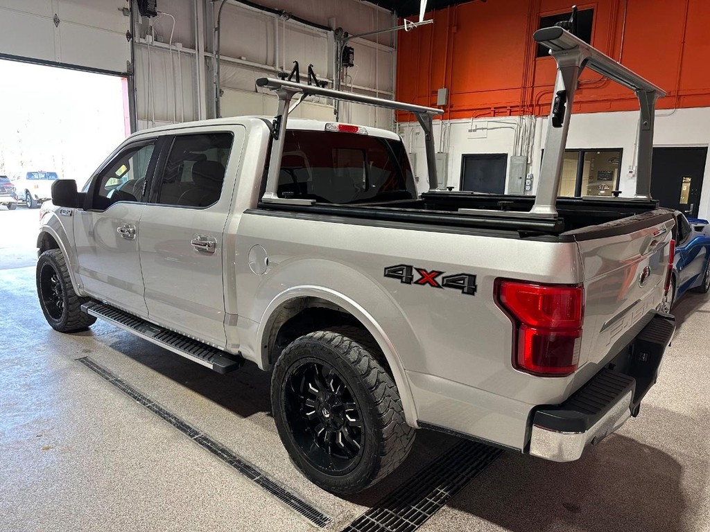 Ford F-150 Vehicle Full-screen Gallery Image 3