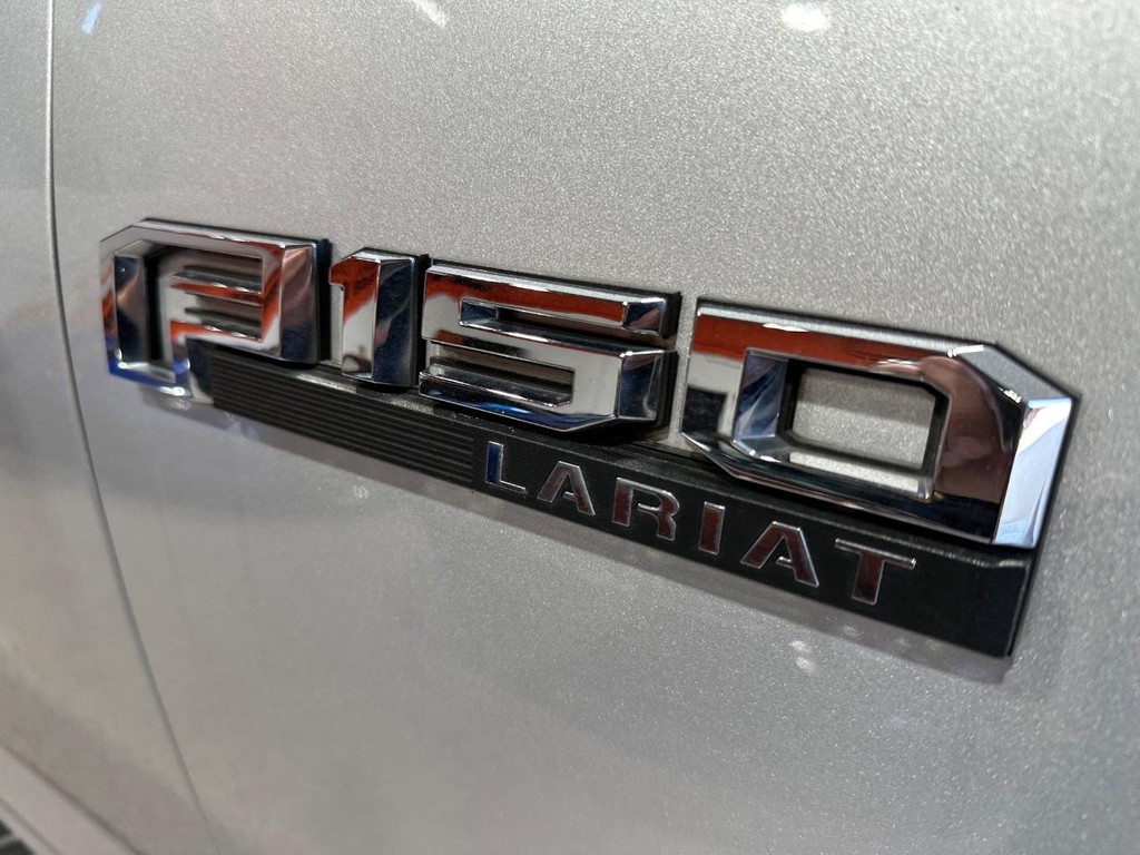 Ford F-150 Vehicle Full-screen Gallery Image 19