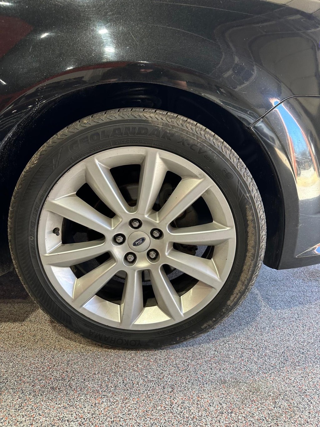 Ford Flex Vehicle Full-screen Gallery Image 11