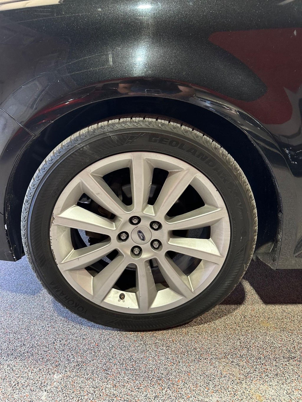 Ford Flex Vehicle Full-screen Gallery Image 12