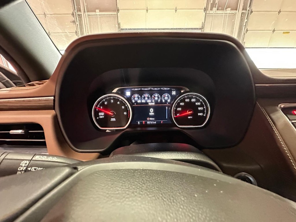 Chevrolet Tahoe Vehicle Full-screen Gallery Image 25