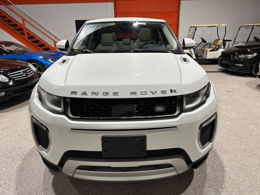 Land Rover Range Rover Evoque Vehicle Full-screen Gallery Image 10