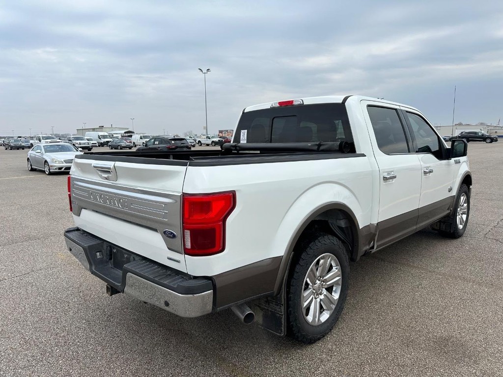 Ford F-150 Vehicle Full-screen Gallery Image 5
