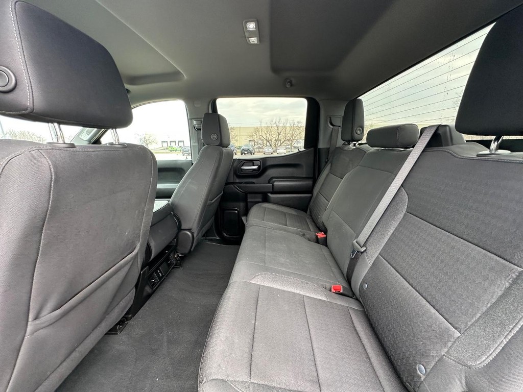 GMC Sierra 1500 Vehicle Full-screen Gallery Image 14