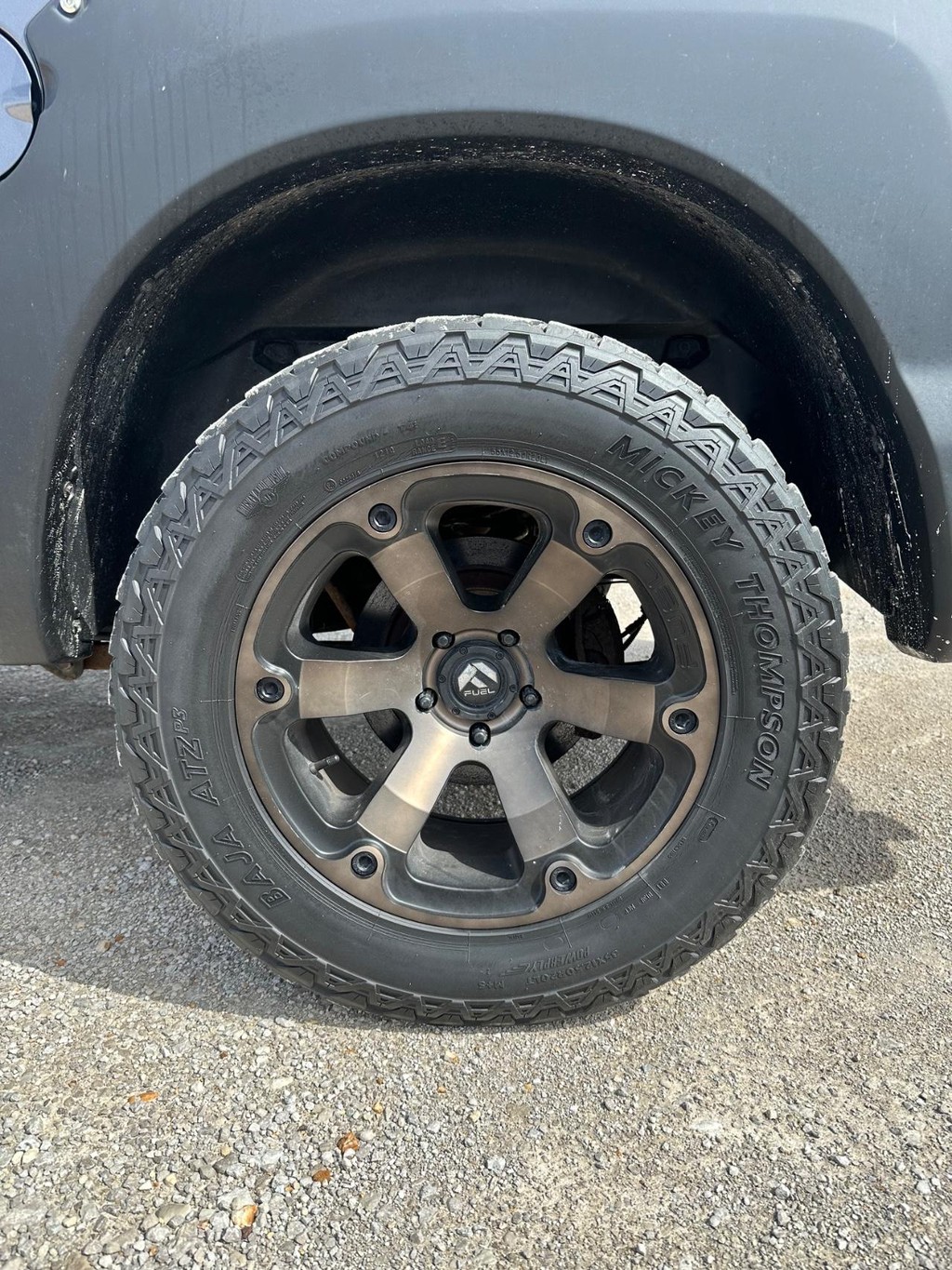 Ram 1500 Vehicle Full-screen Gallery Image 15