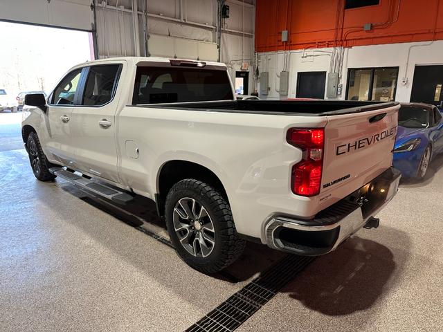 Chevrolet Silverado 1500 Vehicle Full-screen Gallery Image 08