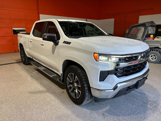 Chevrolet Silverado 1500 Vehicle Full-screen Gallery Image 19