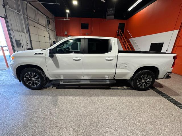 Chevrolet Silverado 1500 Vehicle Full-screen Gallery Image 25