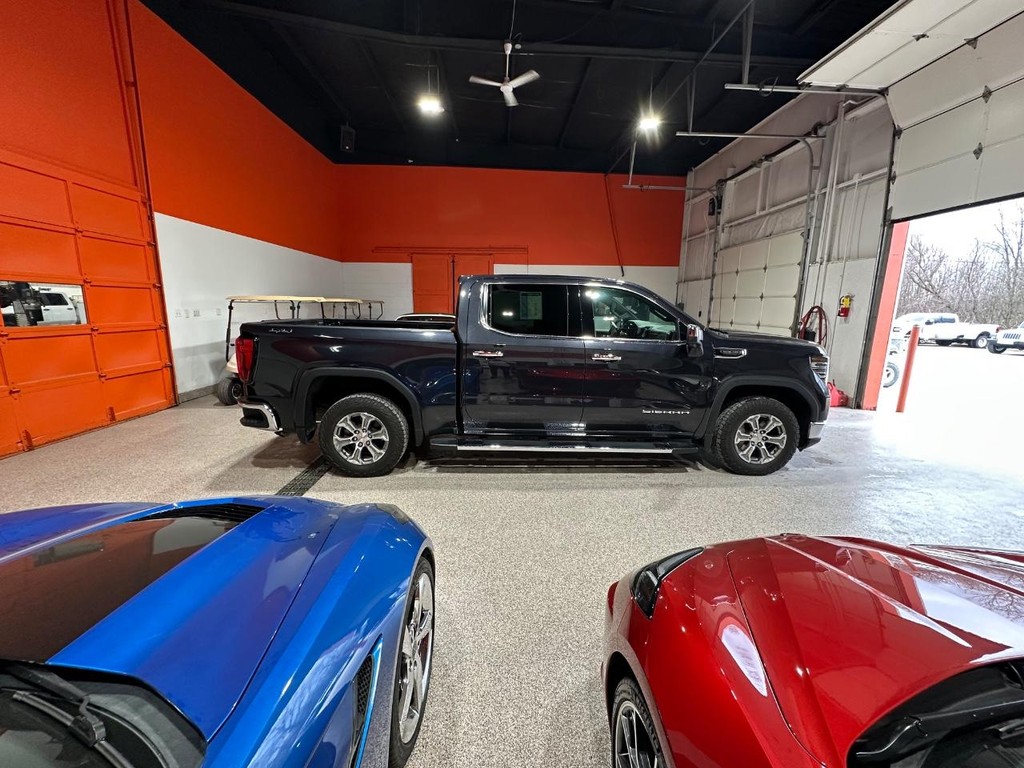 GMC Sierra 1500 Vehicle Full-screen Gallery Image 4