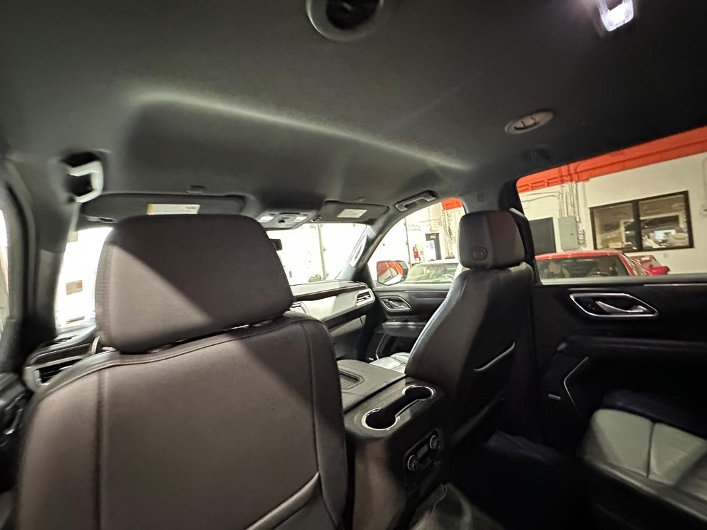 Chevrolet Tahoe Vehicle Full-screen Gallery Image 14