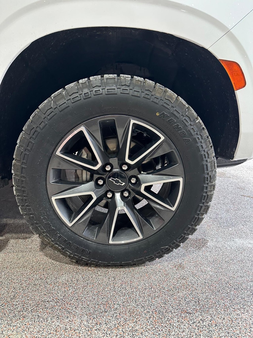 Chevrolet Tahoe Vehicle Full-screen Gallery Image 17