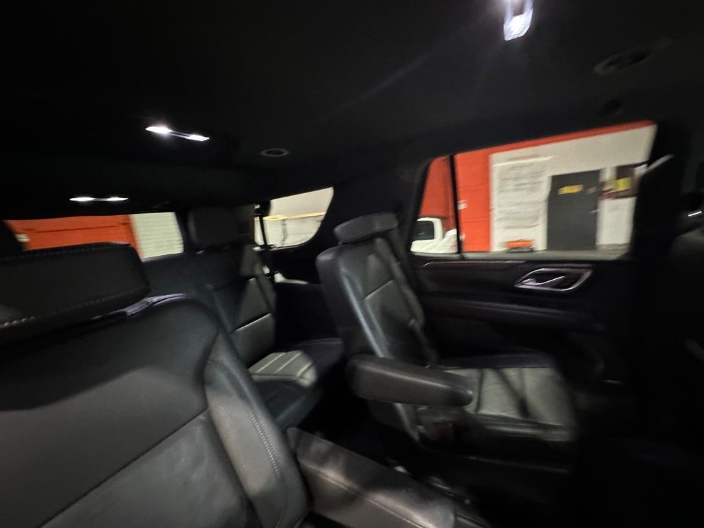 Chevrolet Tahoe Vehicle Full-screen Gallery Image 20