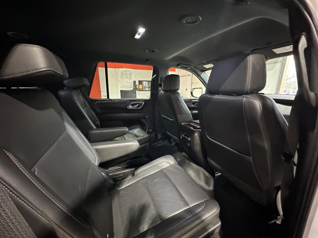 Chevrolet Tahoe Vehicle Full-screen Gallery Image 21