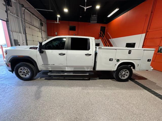 GMC Sierra 3500HD Vehicle Full-screen Gallery Image 7