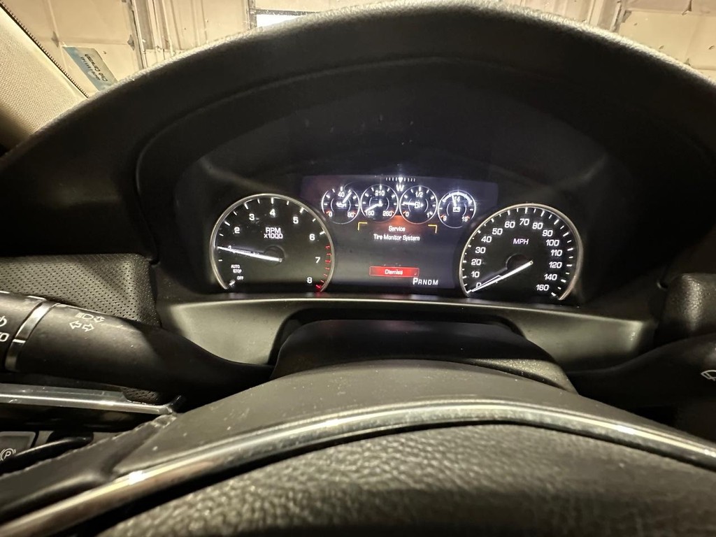 Cadillac CT6 Sedan Vehicle Full-screen Gallery Image 21