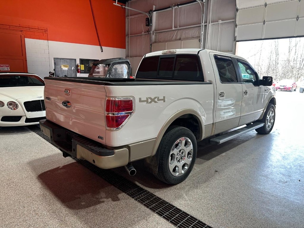 Ford F-150 Vehicle Full-screen Gallery Image 3