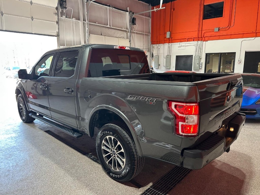 Ford F-150 Vehicle Full-screen Gallery Image 5