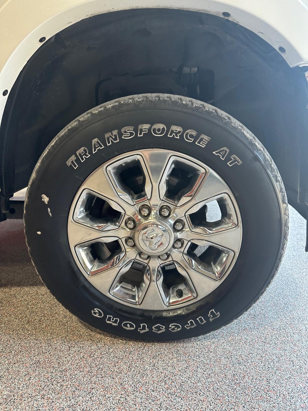 Ram 3500 Vehicle Full-screen Gallery Image 34