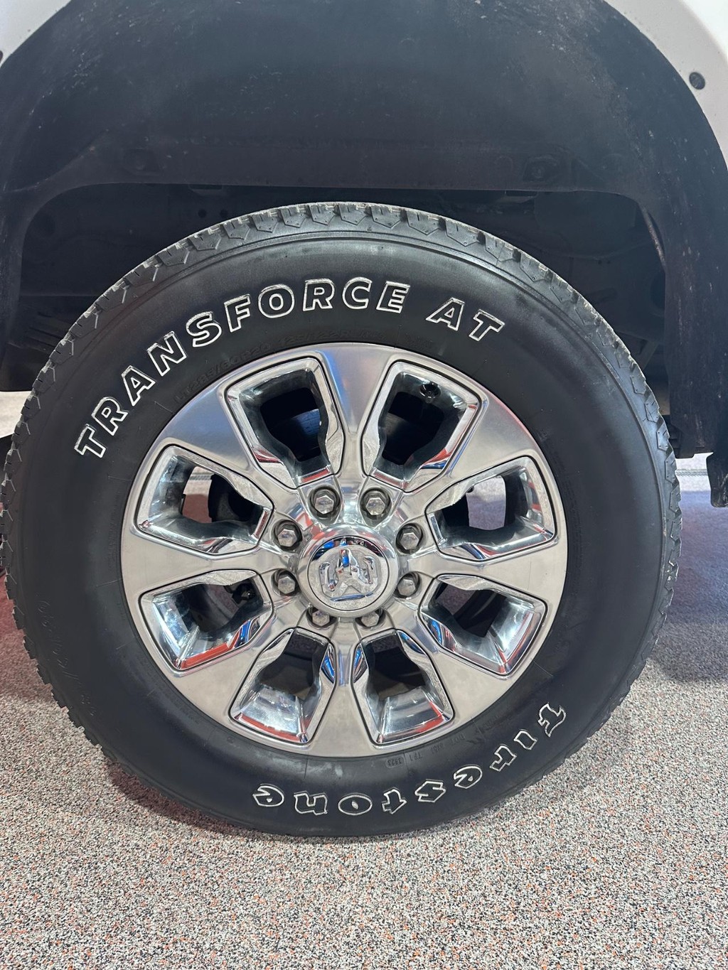 Ram 3500 Vehicle Full-screen Gallery Image 35