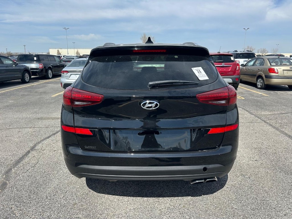 Hyundai Tucson Vehicle Full-screen Gallery Image 6