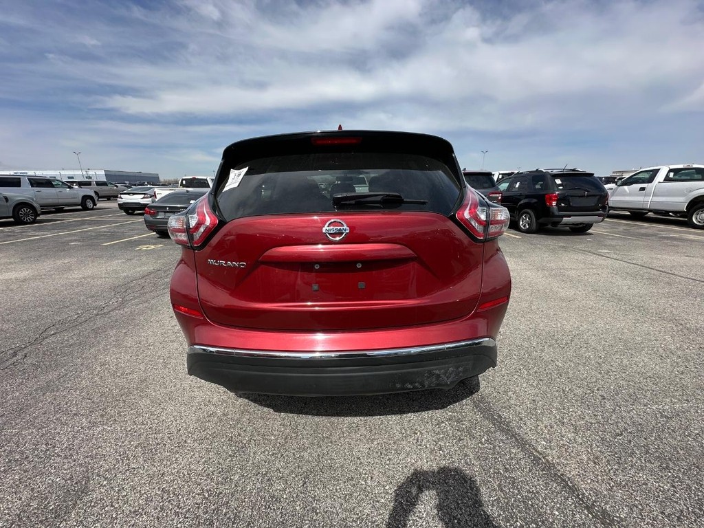 Nissan Murano Vehicle Full-screen Gallery Image 5